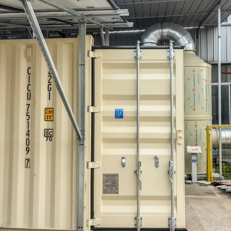 Ultra-large capacity photovoltaic energy storage container for drone stations