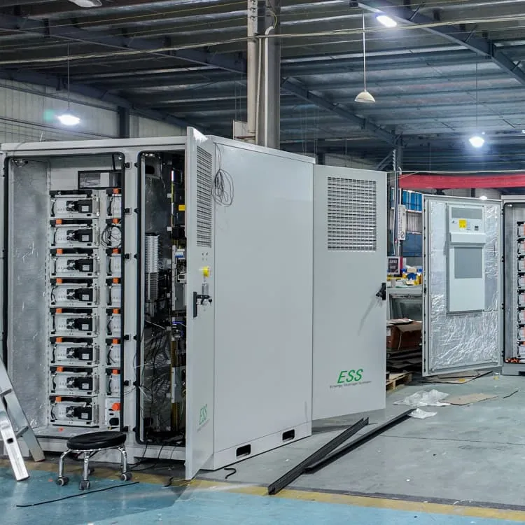What kind of battery should be used to store electricity from solar panels