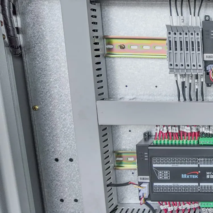Solar container energy storage system synchronized with diesel generator