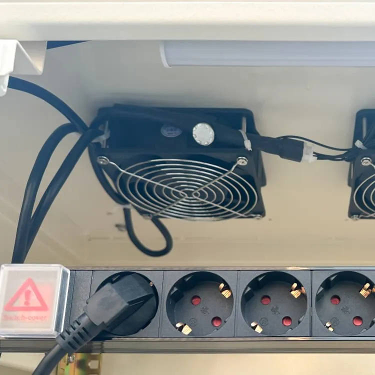 Deniron s impact on communication base station energy management system
