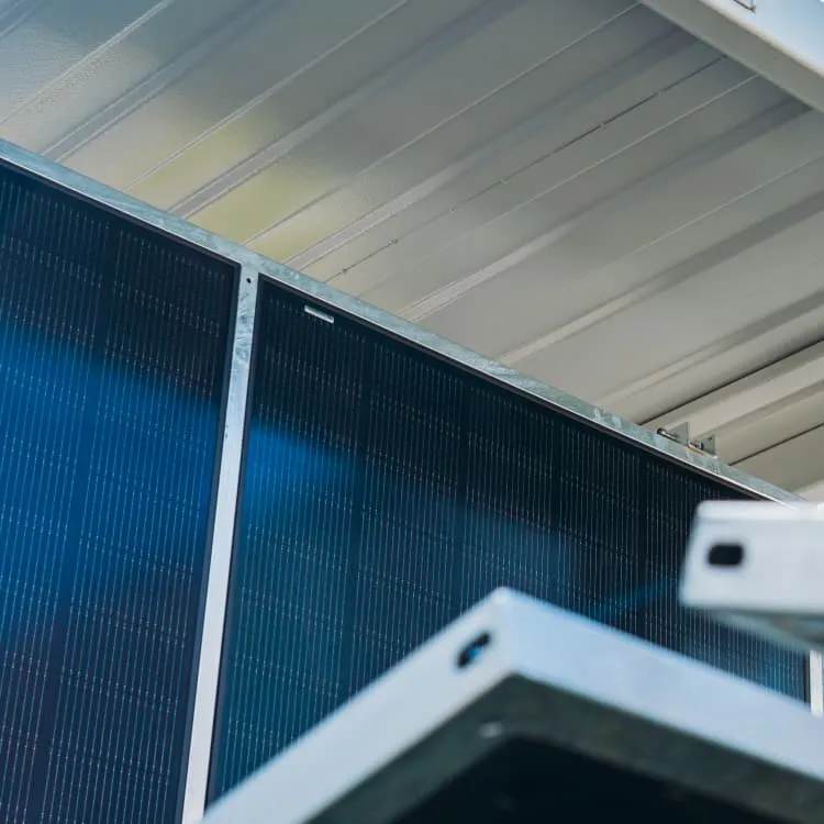 High power photovoltaic panel evaluation