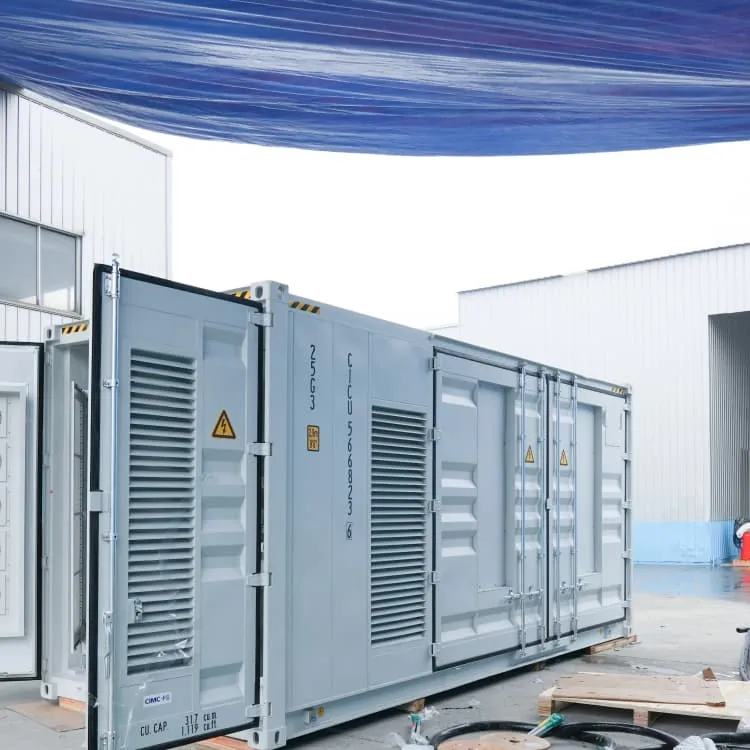 Energy storage batteries at the new energy market station